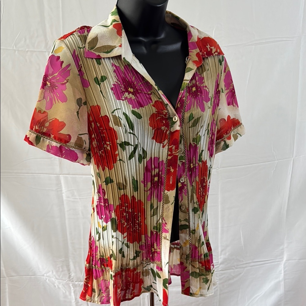 Floral Pleated Button-Up Blouse
